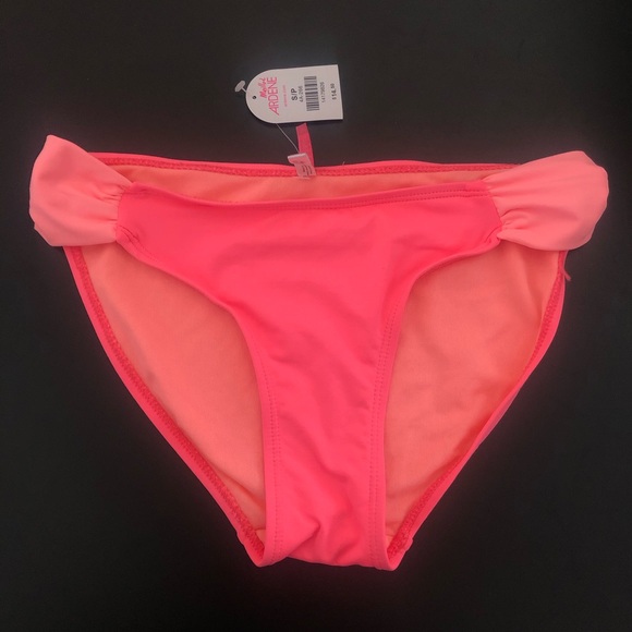 🌼 NWT Ardene Pink Bikini Swim Set - Picture 4 of 11
